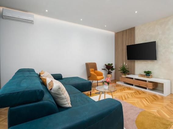 Luxury Apartment Beyond Stobrec Exterior photo