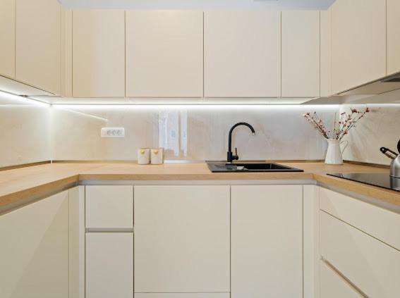 Luxury Apartment Beyond Stobrec Exterior photo